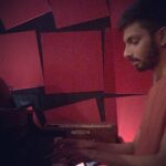 Anirudh Ravichander Instagram - One for all the Petta Velan fans 🤘🏻