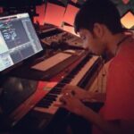 Anirudh Ravichander Instagram - Back to the grind.. Boomerang courtesy : Stillsanity @vinhariharan