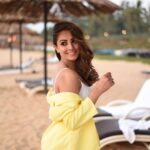 Anita Hassanandani Instagram - MOOD: 🏖