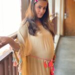 Anita Hassanandani Instagram – 🎈
PR @dinky_nirh 
Outfit by @saltysoulindia