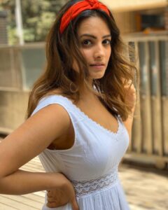 Anita Hassanandani Instagram - 🤍 @dinky_nirh @jovifashion