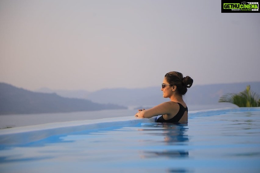 Anita Hassanandani Instagram - I had been planning a getaway with Rohit for some time - to catch up on some 'we' time. And when I came across this fantastic property in Lonavala on MakeMyTrip it was just the thing we were looking for. From luxury to convenience, from comfort to privacy, our experience was much more than what we had imagined! Thank you @MakeMyTrip for such a surreal experience, and cheers to one of the best getaways we've ever had! Guys, if you're looking for a private getaway with your better half, the Villas & Apts. section on the MakeMyTrip app is where you should go! PS: Long weekends are coming... Head out and make memories. ;) #MyKindStay Princess Vista