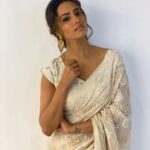 Anita Hassanandani Instagram – SareeLove! #DateTheRamp