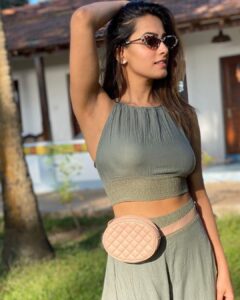 Anita Hassanandani Instagram - 💫