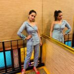Anita Hassanandani Instagram – Event ready in my fav city #GOA
Stylist: @natashaabothra
Assistant: @shxnam @_alishamistry_ 
Outfit: @nitaradhanrajlabel 
Accessories: @meraki.mumbai Big Daddy