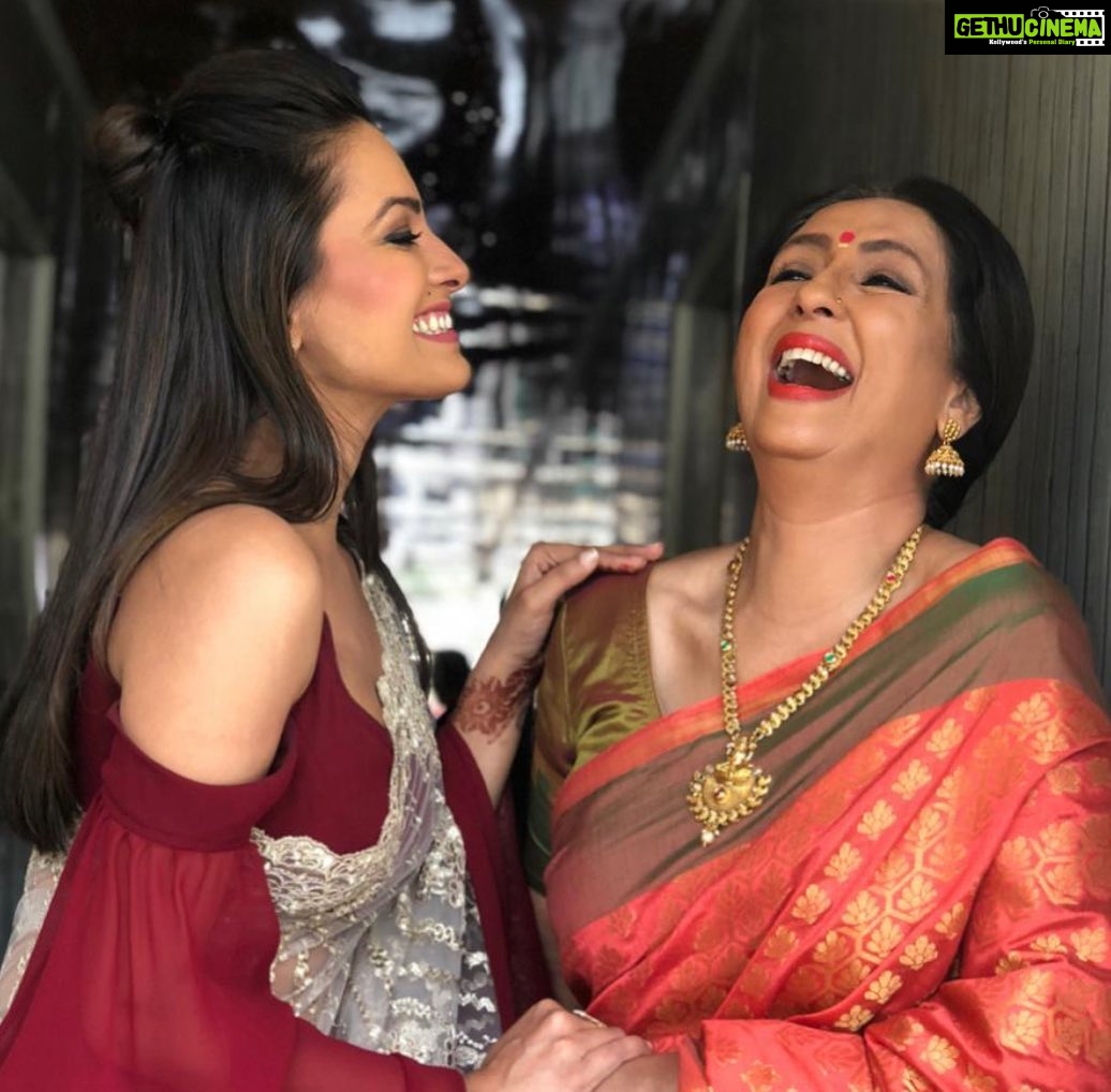 Anita Hassanandani Instagram - Love you @neenakulkarni Wish you all the happiness in the world on this day and every day! Happy Birthday @neenakulkarni Lets meet soon. I miss you ❤️