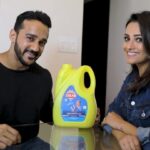 Anita Hassanandani Instagram - Always wondering what cooking oil to use? Hear what @rohitreddygoa and I have to say, you’ll know how to make that choice. - Gulab groundnut oil by @gulaboilsindia has zero cholesterol, free of chemicals and is 100% natural and it is recommended by Celebrity Nutritionist Suman Agarwal. - We have shifted to Gulab Ground Ground Nut Oil, for Healthy and Fit life, have you? - Available on Big Basket and Grofers. Order Now! #GlabOilsIndia #GulabGroundnutOil #MultiOilBrand #GulabOils #GulabGroundnut #GauravGujaratKa #MultiOilBrand#Gujarat #indiancuisine #indianfood #indiandish #nutritionist #healthylifestyle #healthyrecipes #healthyfood #healthyeating #nutritioncoach #dietitian #fitnessaddict #fitness #groundnutoil #stayfit #fitnessmotivation #maharashtra #mumbai #India @sumanagarwal