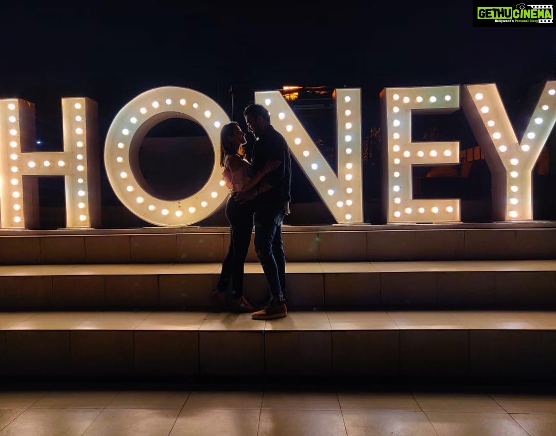 Anita Hassanandani Instagram - Love isn’t always perfect. It isn’t a fairytale or a storybook. And it doesn’t always come easy. Love is overcoming obstacles, facing challenges, fighting to be together, holding on & never letting go. It is a short word , easy to spell, difficult to define & impossible to live without. Love is work, but most of all love is realising that every hour, every minute & every second was and is worth it because you did it together. Love you baby..... @rohitreddygoa This might be a copied quote... but I mean every single word ❤️❤️❤️ #happyvalentinesday