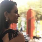 Anita Hassanandani Instagram – 🖤Black in the Day 🖤  SareeBy @anusoru