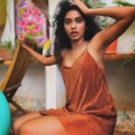 Anjali Patil Instagram - Made of Earth + some love minerals . . . . #musing #earthytones