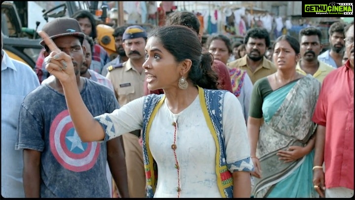 Anjali Patil - 26.1K Likes - Puyal / Toofani brought tremendous love to me which was never expected.
For me being part of Kaala was for ideology of @ranjithpa and witnessing the enigma of @rajinikanth Sir!
Everything that I received after that was shear love of Tamilnadu, the land of love and knowledge.
Cinema canāt bring revolution but it can sow the seeds of it!
To freedom.
To love.
To change.
#kaala #rajanikanth #puyal #anjalipatil #paranjith #toofani #tamilpadam #throwbacktime #filmsforchange #filmsforfeature #filmsforsocialchange #amazonprime