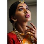 Anjali Patil Instagram - SwarnaRajat . Jewellery by @aadyaaoriginals , Sarees by @vinay_narkar_designs . With ... @anjalipatilofficial @rohanjoshi1986 @ashish_hemant_deshpande @ekbotesuhas @the_humorous_anry @atharvagokhale98 @vajrang_aphale222 @piyushjagtapr @jaydeephingne @gunjal_sonal @vinay.narkar @sayaleemarathe @purva.nama