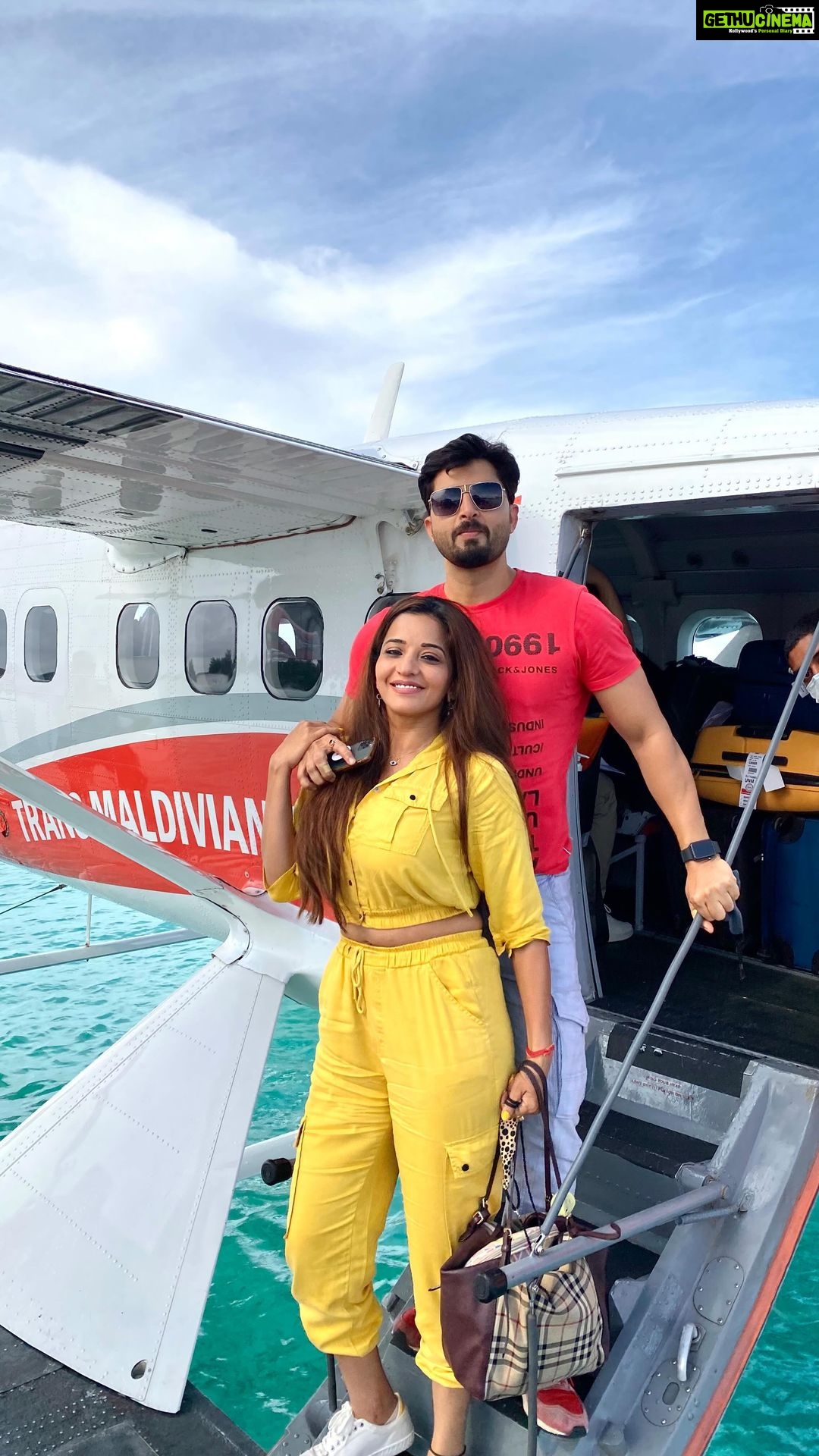 Antara Biswas Instagram - HAPPYYYY MEMORIES IN MY CAMERA ROLL…. There Are Manyyyyy… I selected A few 😍😍… Such Happy Memories… Many More To Come 🙏🙏…. #happymemories #love #together #family #newbeginnings #newcar #award #travel #goa #singapore #maldives #lonavala #us #birthday #scootydrive #motherlove #nazar #dupurthakurpo2 #blessed #reelitfeelit #instagramindia #makethereelyou