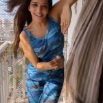 Antara Biswas Instagram - Baarish Ki Jaaye 🤷‍♀️🤷‍♀️.... #feelitreelit #dance #fun #enjoy @bpraak Outfit: @ikichic_official