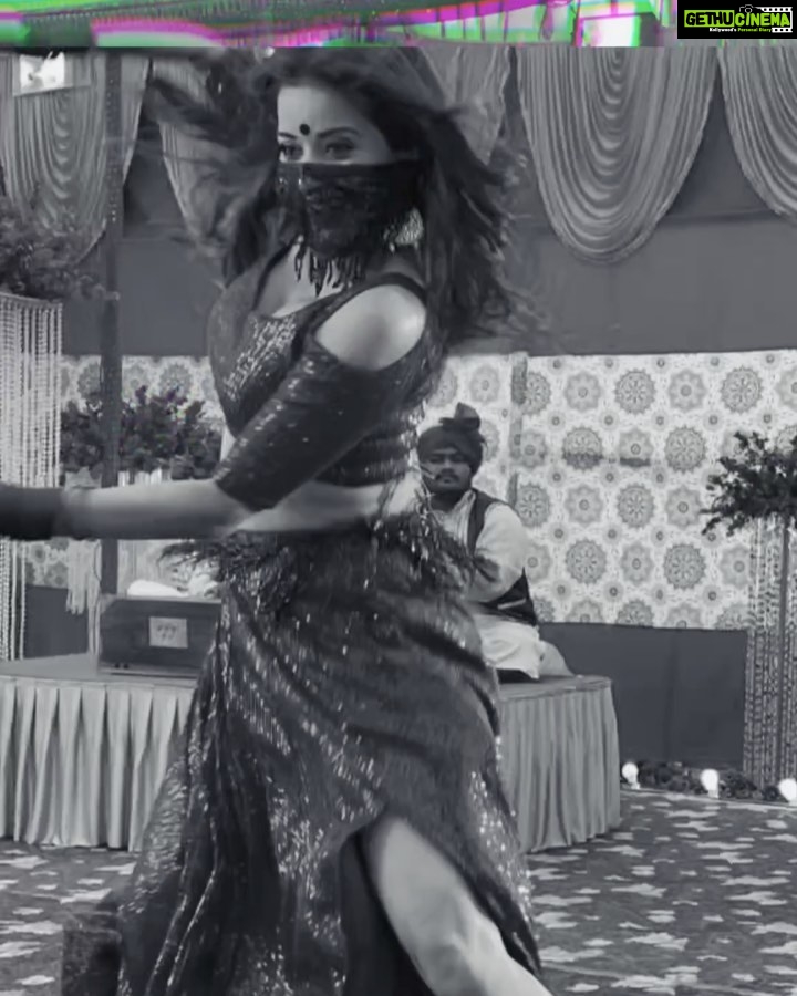 Antara Biswas Instagram - đđ» đ§ââïžđŠčđŒââïž #sneakpeak #NamakIsskKa @colorstv
