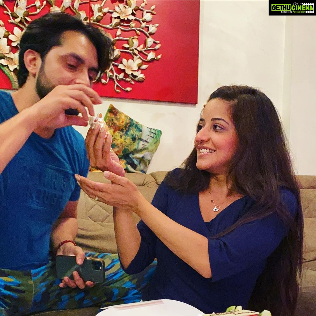 Antara Biswas Instagram - A year older, but none the wiser! To more goofiness, more adventure, more fun times and no corona! #HappyBirthdayToMe