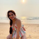 Antara Biswas Instagram - Sun ☀️ Rays... Sea 🌊, Waves, Beach , Messy Hair and Me.... #goodmorning #world