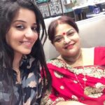 Antara Biswas Instagram – Happy Birthday 🥳 “Maa”… Asha korchi Khub shigro E shob kichu thik hoe jabe R ami tomar kache Doure chole Ashbo…. #maa #happybirthday @ira.biswas