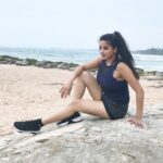 Antara Biswas Instagram - Sky 🌌 Above , Sand Below, Peace Within 💓.... #saturday #mood #happy #vibes #peace Enjoy Life