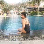 Antara Biswas Instagram - Everyday Is A New Beginning... Take A Deep Breath, Smile , and Start Again 🙏... #goodmorning #happy #bepositive #strong #smile Pool Day