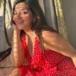 Antara Biswas Instagram - Be Happy With What You Have.... Be Excited About What You Want .... ❤️❤️ #happy #selflove #picoftheday #red Happy Nest