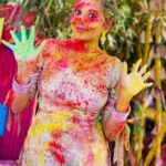 Antara Biswas Instagram – Holi Celebrations #onset post Holi 😃… #actorslife #shootmode #dance #fun #action #masti #staytuned #nazar2