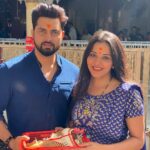 Antara Biswas Instagram – 🙏🙏…. Siddhivinayak Ji Ki Kripa Sada Hamare Upar Bani Rahe …. #happyanniversary #2020 #feelingblessed