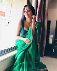 Antara Biswas Instagram - Difficult Roads Often Lead To beautiful Destination.. Never Quit 💪🏻 #bestrong #positivethoughts Love Nest