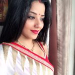 Antara Biswas Instagram - Shubho Mahalaya 🙏.... Maa Durga Agomoni ..... #durgapuja #shubhomahalaya