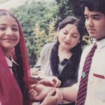 Anushka Sharma Instagram - #ThrowBack. raksha bandhan year 1998. Bro looking thinking- 'what is up with her craziessss' . Year 2015 - still thinking that 😂