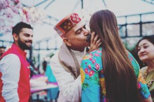 Anushka Sharma Instagram - A conversation between my papa and me when he would drive me to pre University college before he went to his office on his Army posting in Bangalore... Papa- 
