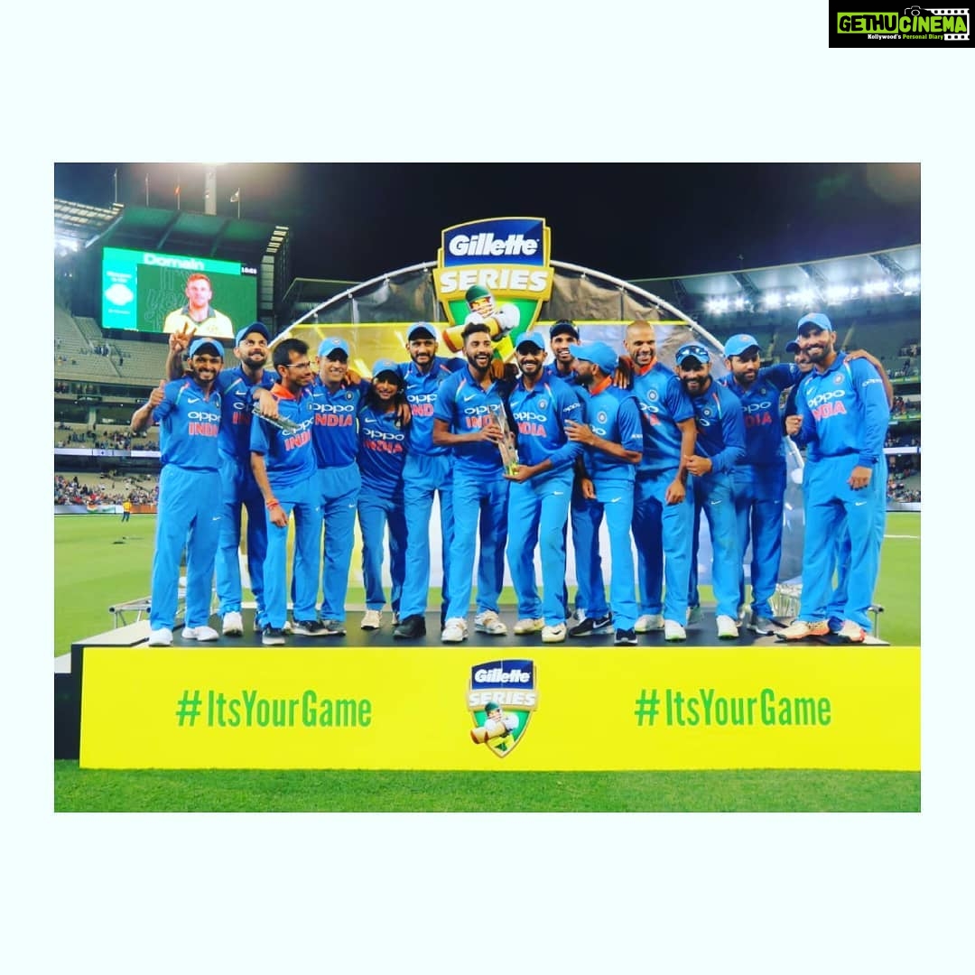 Anushka Sharma Instagram - What an unforgettable & outstanding tour it's been !! Happy to have witnessed the historic victories by the men 👏 🙏 👏 HUGE congratulations 🇮🇳 And so proud of you my love @virat.kohli ❤️ 😁