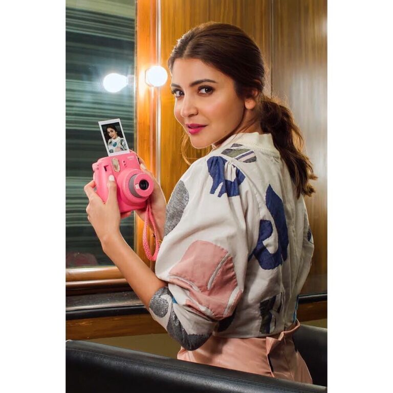 Anushka Sharma Instagram - Instant photos , instant prints with the adorb Fujifilm instax mini 9 ! Capturing moments.. making memories ... #Instaxicated #MakeMemoriesWithInstax #FujiFilm @instaxindia