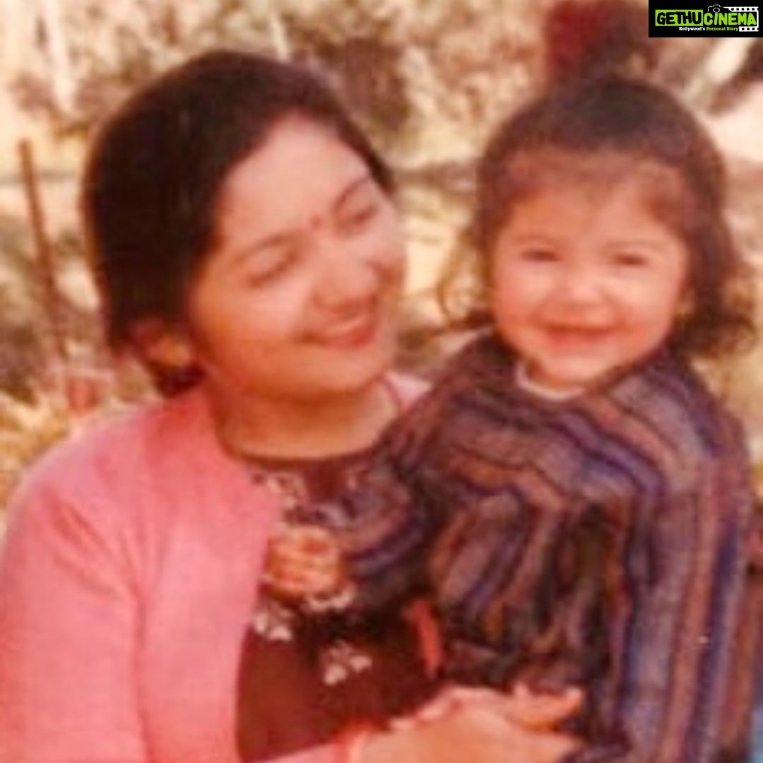 Anushka Sharma Instagram - Wherever I’ve managed to reach in my profession is because of the support and motivation my mother has provided me with .... happy mothers day to this beautiful woman 🙏❤️🙏