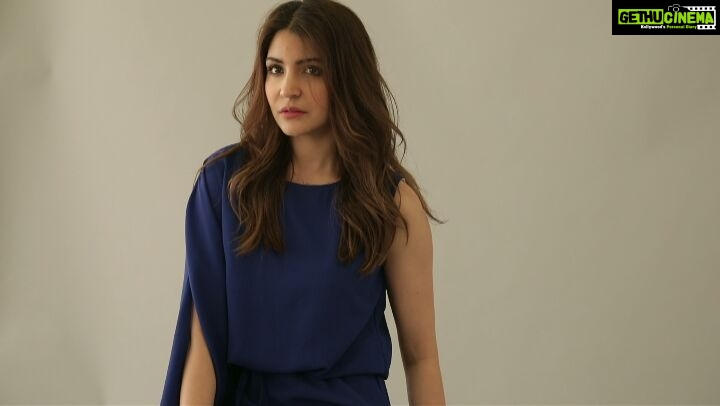 Anushka Sharma Instagram - Dressed to slay kinda day ;) Shop for it at @shoppers_stop & @myntra | myntra.com/nush | @nushbrand