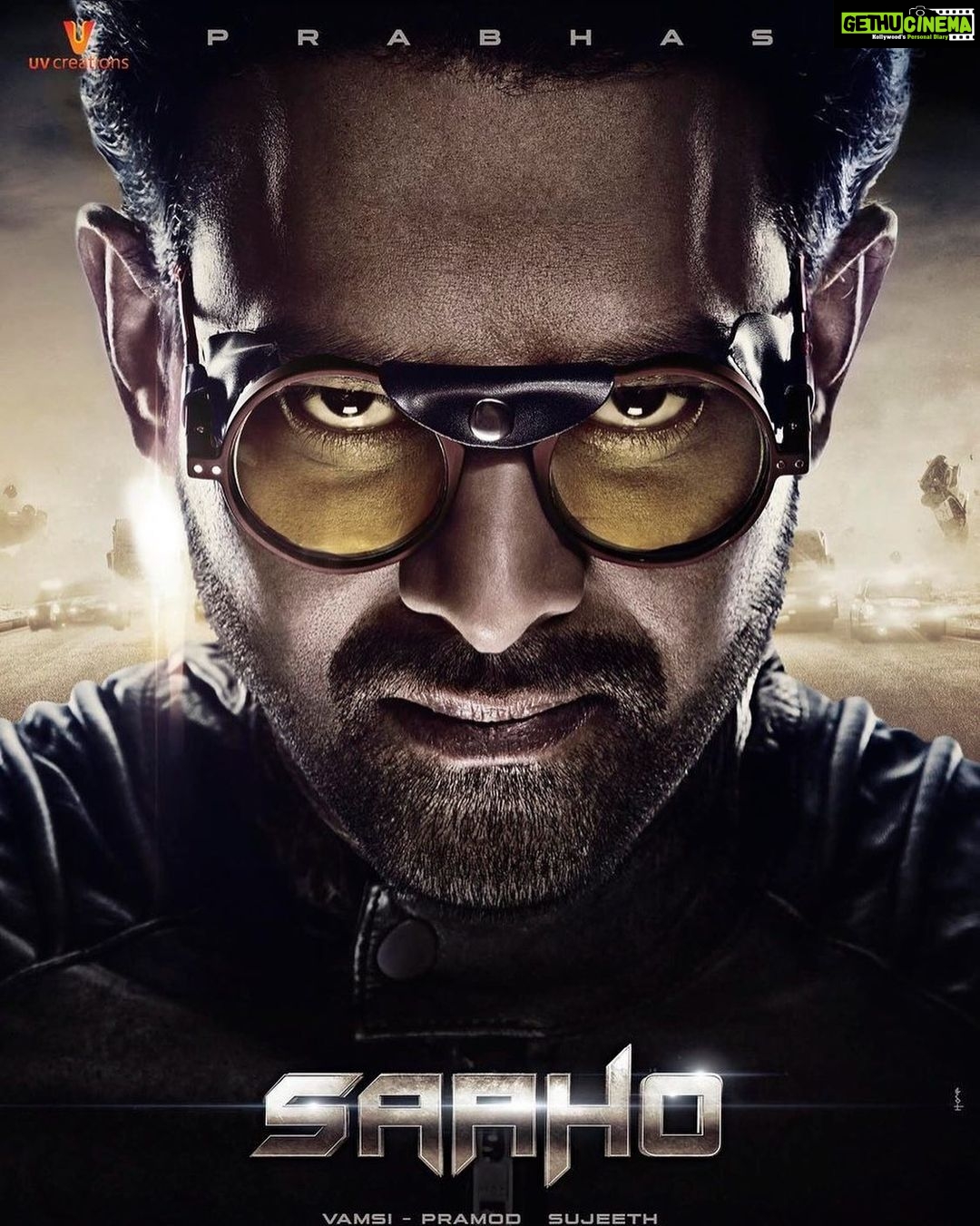Anushka Shetty Instagram - Each glimpse into their world keeps me wondering what next and it just takes the bar higher each time ๐๐ปSAAHOOOOO ๐so looking forward to 15th August ๐all the very best to Prabhas, UV Creations & Sujeeth ... ๐ each and everyone from the cast and each and every technician ๐๐excited ๐๐๐ป