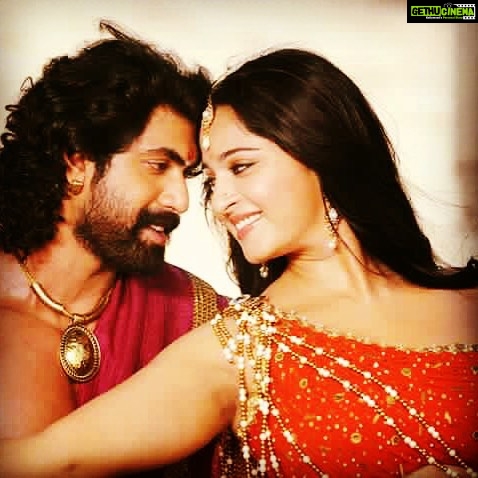 Anushka Shetty Instagram - #Rudhramadevi #sept4th #EpicDrama #Worldwide 👍🏼