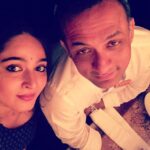 Anushka Shetty Instagram - #Dinner time with our Producer #Shobhu garu & our whole #Baahubali team 🍲🍹🍧💞