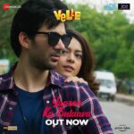 Anya Singh Instagram – Gather with your buddies and celebrate friendship with #YaaronKaBulaava…. OUT NOW!
@abhaydeol @imouniroy @imkarandeol @savantsinghpremi @vissheshh @devenmunjal @adffilms @intercutentertainment @zeemusiccompany @pvrpictures @rochakkohli  @vayurus @aseeskaurmusic @armaanmalik