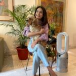 Anya Singh Instagram - Cuddling in fresh air with the Dyson Hot+Cool 🤗 The AQI is unbearable in Delhi at the moment, this machine tries to make it bearable for us to breathe 🌿 Staying home is as safe as it could get with @dyson_india! #DysonHealthyHome #DysonIndia #ProperPurification #freegift
