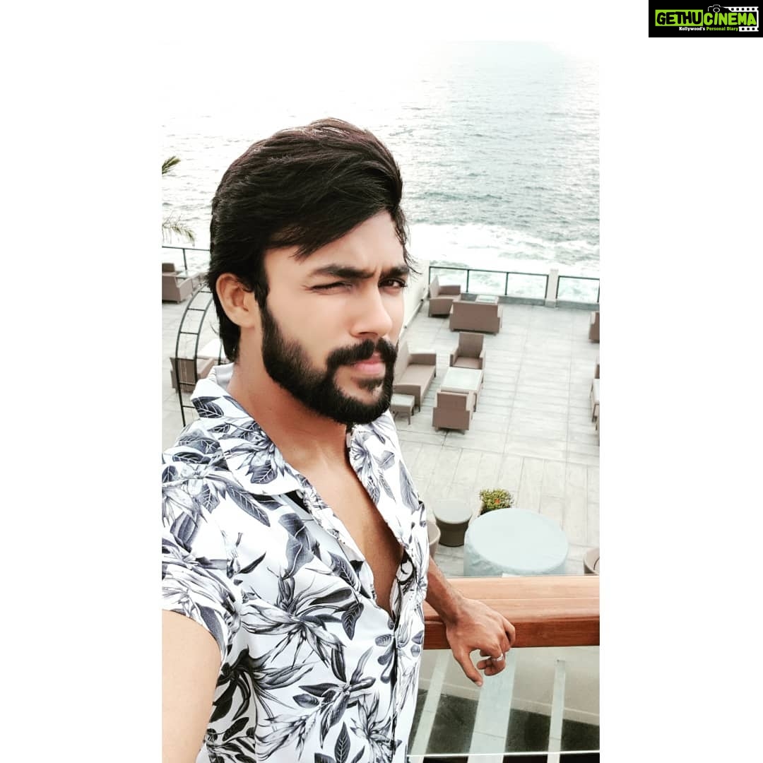 Arav - 39.9K Likes - Let the Sea, Set you Free
#arav #beach #cliff #sea