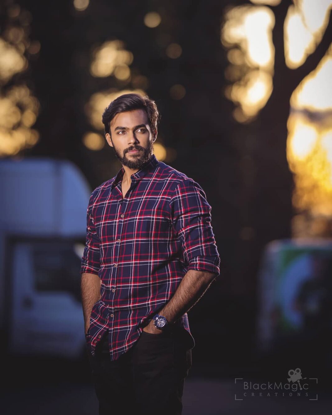 Arav Instagram - இனிய தமிழ் புத்தாண்டு நல் வாழ்த்துக்கள்