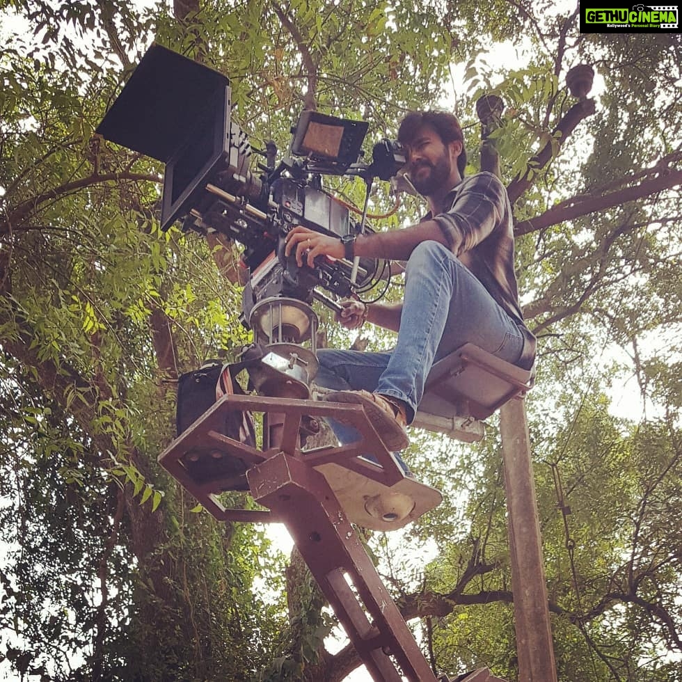 Arav - 36.5K Likes - I always wanted to see thru this lens and be a cinematographer, never thought Il get the blessing of being an Actor. I'm doing my best to justify it and give you all the best..
#Rajabheema #Aravsrajabheema #aravsnext #arav