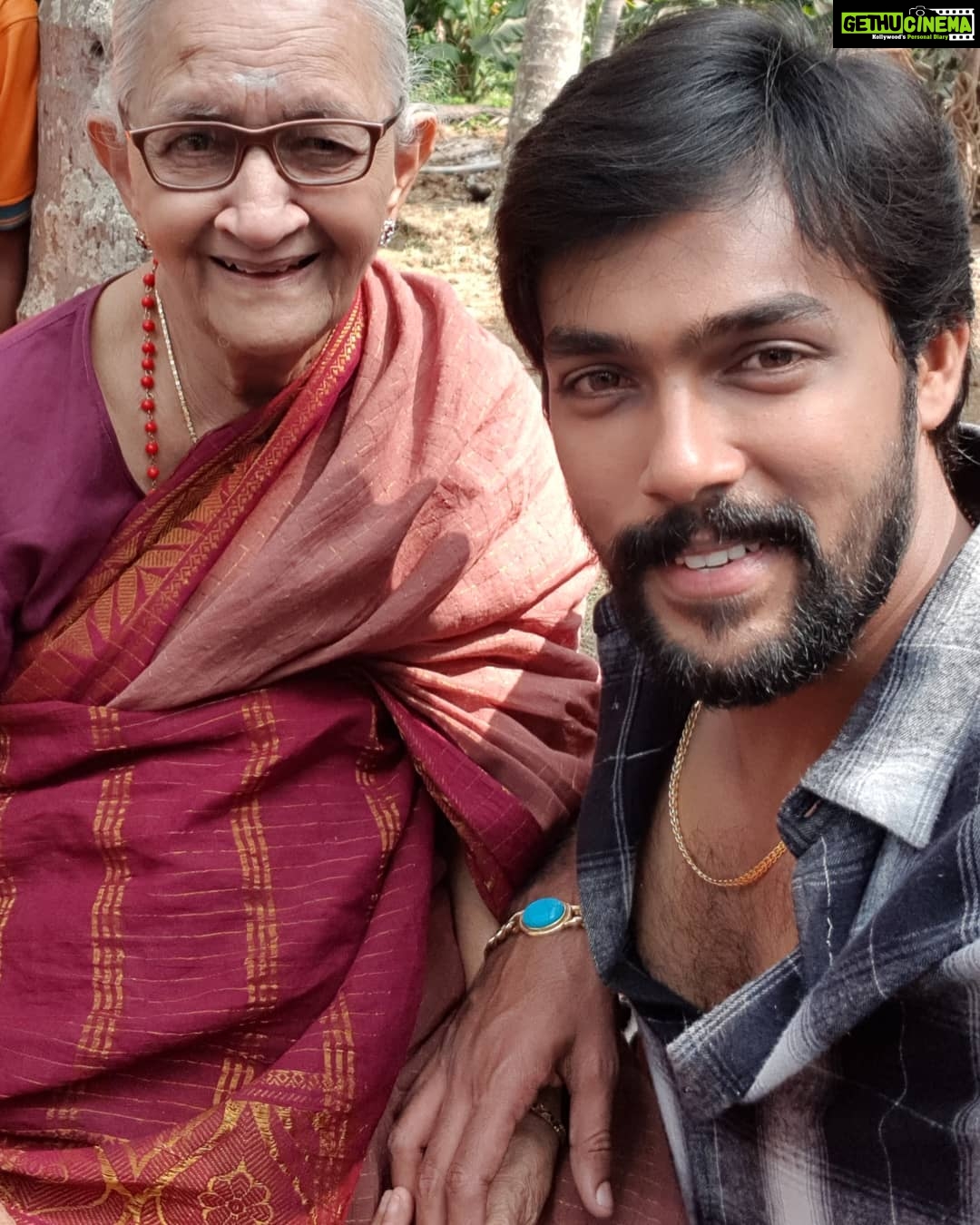 Arav - 48.1K Likes - With this beauty Saroja patty..such a lovely and humorous darling I've met..happy she is a part of my project..
Ohhh and sorry I'm sitting close and holding her hands 😜🙏🙏#Rajabheema #Aravsrajabheema #aravsnext #arav