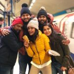 Arav Instagram – Great time @rohanbmc @shana_mahendran @bindu_madhavii @pradeepmilroy Newbury, Berkshire