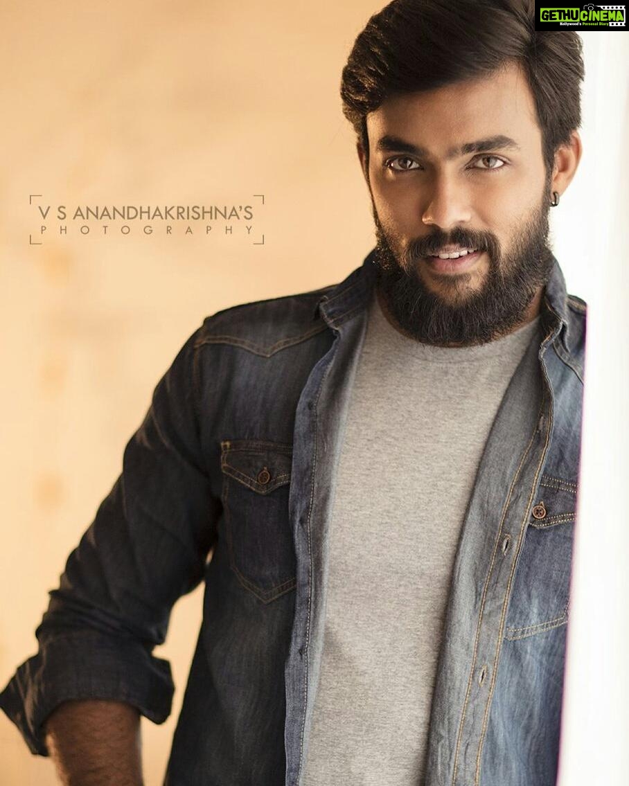 Arav - 30.6K Likes -