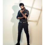 Arav Instagram - 🇮🇳 PHOTOGRAPHER @iamvigneshjayakumar STYLING @eega_praveen MAKEUP @blushbynamitha HAIR @kathir_hairstyles WARDROBE @coax_couture @mohamed_idriskhan @riishimehta STUDIO @million_dollar_studios #Arav #photography #portfolio #actor #kollywood