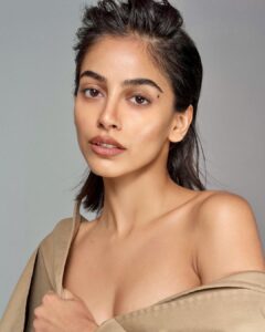 Banita Sandhu Instagram - by @isabellalombardini for @imgtalent 🤍 make-up by @therileykate hair by @rosskwan