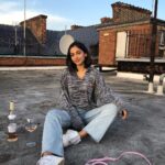 Banita Sandhu Instagram – London’s most happening rooftop bar 🥂 In Lockdown