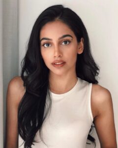 Banita Sandhu Instagram - long or short hair?